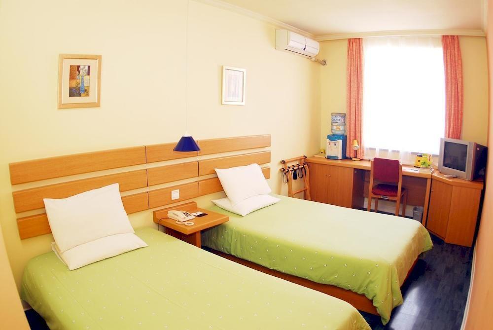 Home Inn Guangzhou Guangdong University Of Foreign Studies Baiyun Avenue Exterior foto